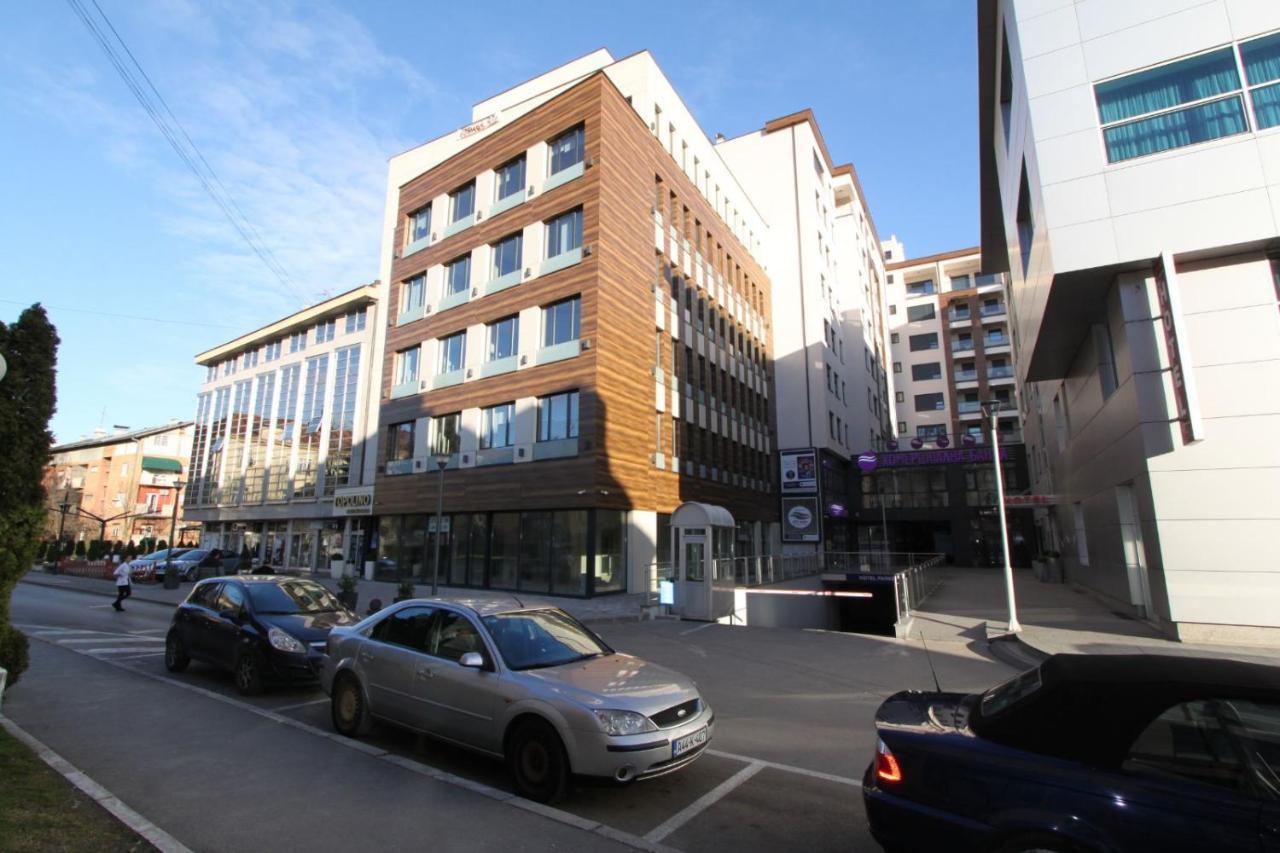 Downtown Apartment Banja Luka Buitenkant foto